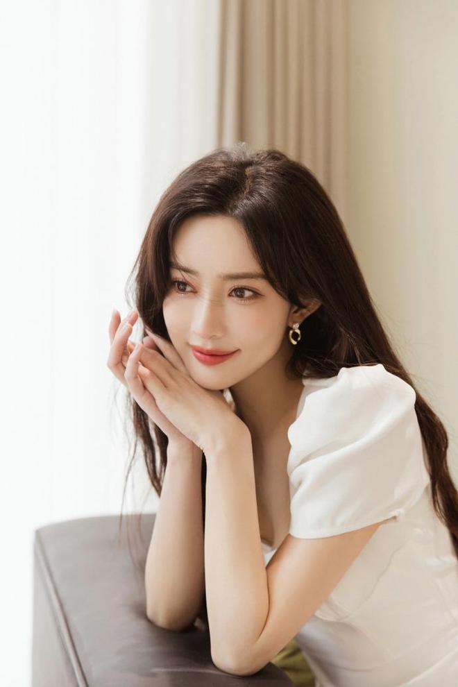 孟子义拍戏？杨紫范丞丞新戏？陈都灵电影扑街？