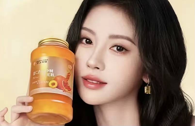 鞠婧祎升任沪上阿姨全球代言人：逆风翻盘，双向奔赴