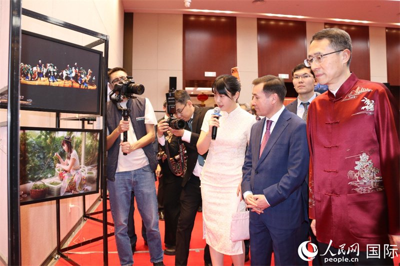 中国旅游推介会在阿斯塔纳举办