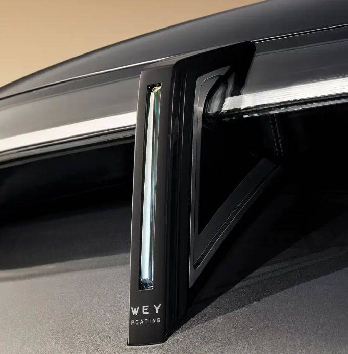 国产旗舰又一狠角色！魏牌 V9X 六座豪华直接拉满