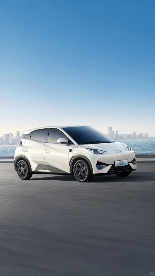 新能源车保值率大揭秘:技术迭代与市场策略谁主沉浮?