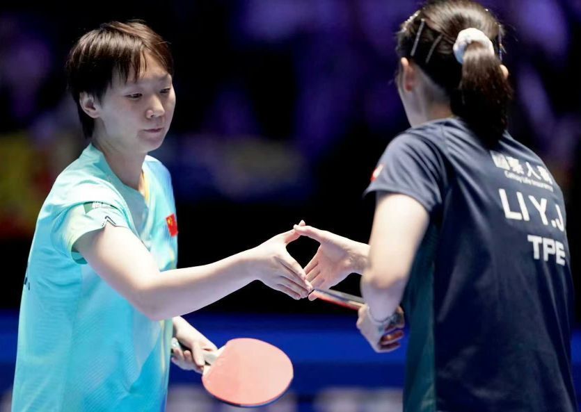 亚洲杯：国乒3-0再赢日本！王曼昱外战又横扫，早田希娜险胜申裕斌