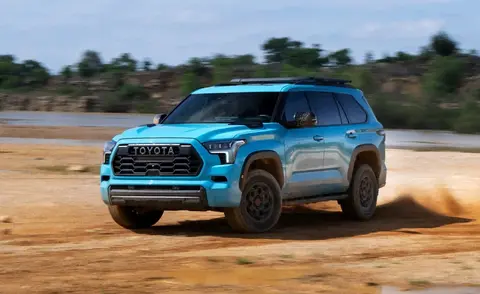 2026 款丰田 Tundra 和 Sequoia 发布：内饰升级，科技更智能