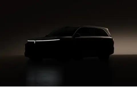 魏牌V9X剪影曝光,发光车标+后轮转向定义AI豪华六座旗舰