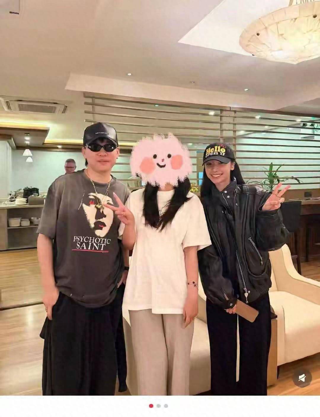 胡彦斌亲自“打假”：海边接吻不是AI，是我本人！