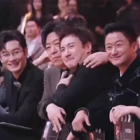 听到肖战的名字沈腾叔叔悬着的心终于落下了，你要笑死我吗？