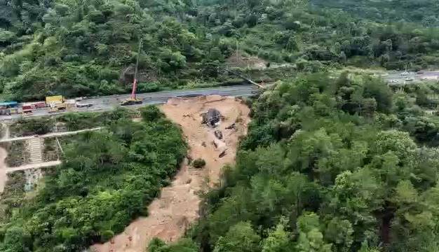 2026春运高德鹰眼升级，实时预警24类交通风险