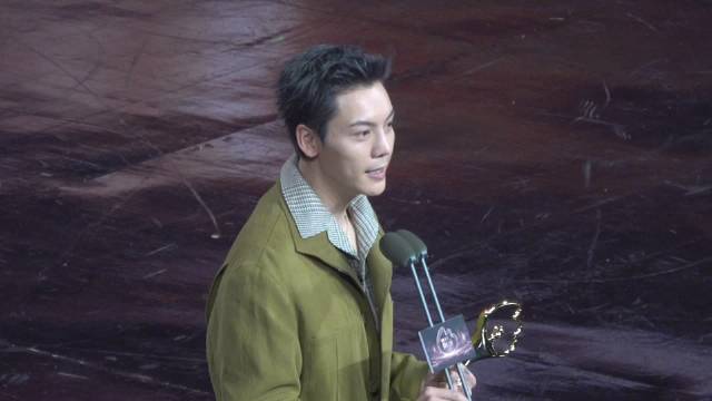 260205陈伟霆微博之夜颁奖礼Part1. 年度号召力演员 领奖+发言+游戏