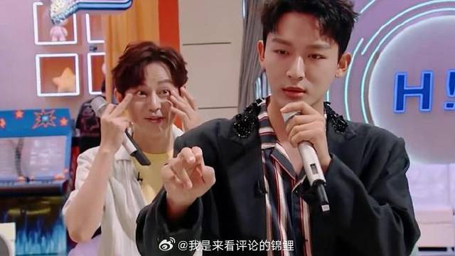 张晚意众筹笑话，没想到忘词了，笑翻全场！