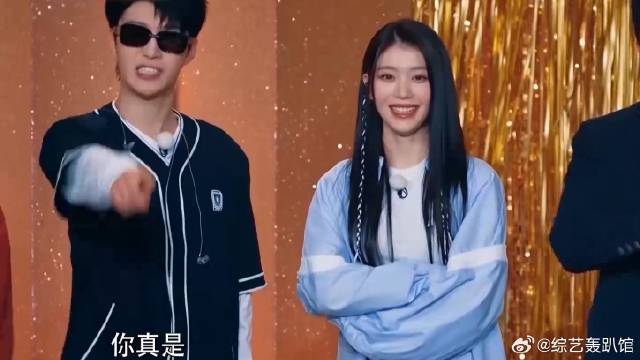 沈小婷刚回来，姚译添就想白赚她一首歌，范丞丞开麦嘲讽！