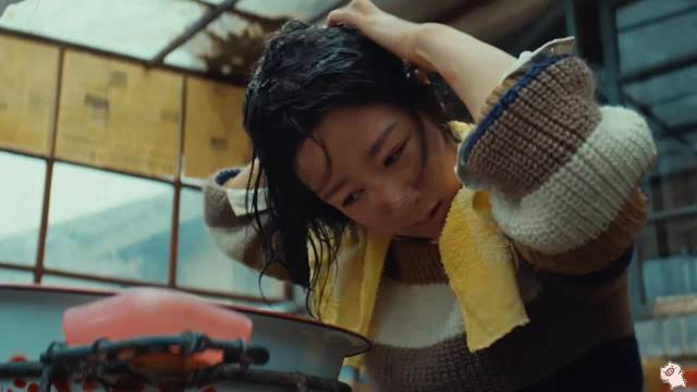 生命树：母亲看出白菊跟邵云飞互相喜欢，提醒她邵云飞要回去的！