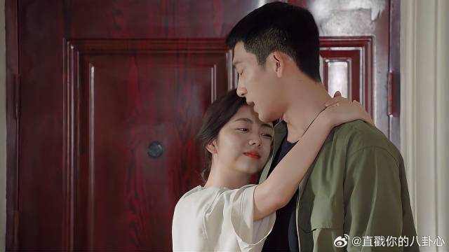 归路夫妻久别重逢，一见面就抱抱撒糖，归晓变跟屁虫