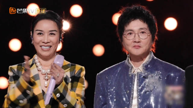 那英孙楠领衔群星合唱《故乡的云》，声生不息华流季收官