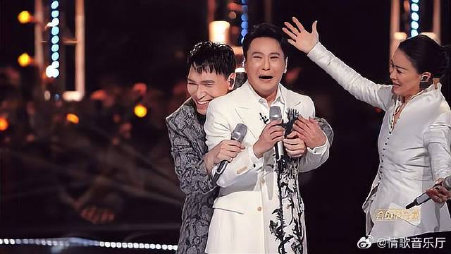 那英、张信哲《我的未来不是梦》，强力组合，张雨生都得跪！
