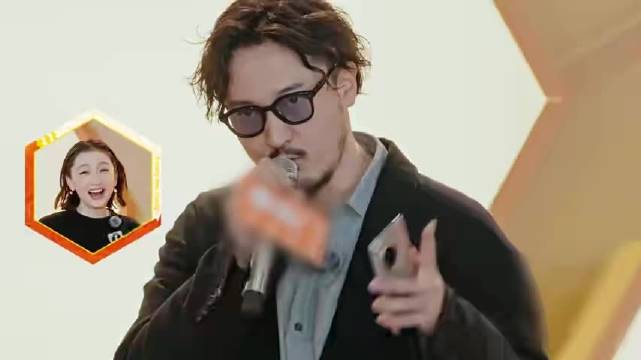 王传君王鹤棣合作舞台说唱引热议