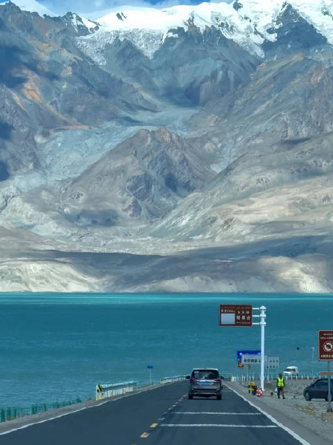 周五早安，心向阳光不惧风雨