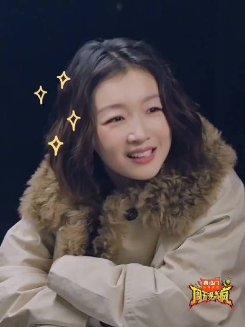 周冬雨否认整容称化妆更认真，回应红毯造型争议