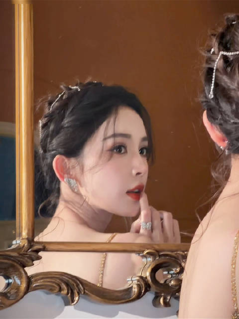 微博四美都没有古力娜扎头发丝美