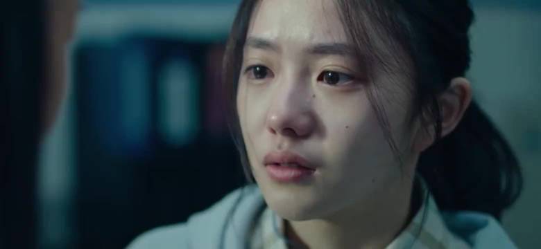 刘浩存新片《灿烂的她》展现绝望式演技