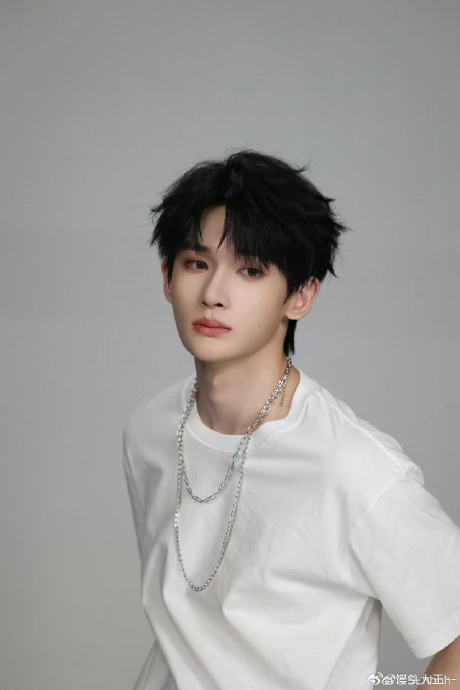 余宇涵被刘涛凶到秒怂？高喊“分手”却害羞捂脸，反差萌出圈！