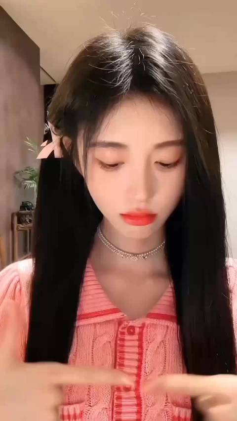 到底谁天天盯断档近两年的鞠婧祎不放