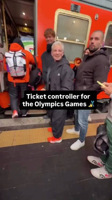 辛纳担任米兰冬奥志愿者，家乡科尔蒂纳承办多项赛事