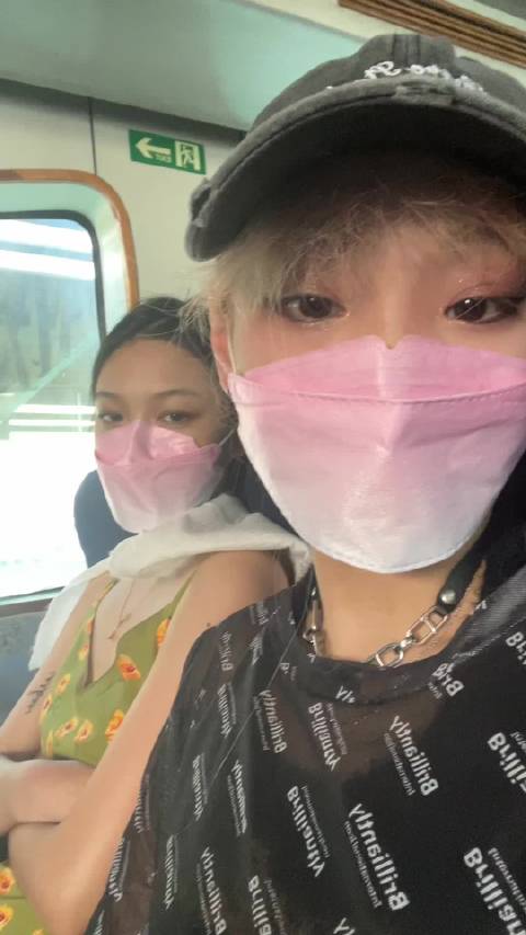 再回顾一下四年前和王菲同志出游