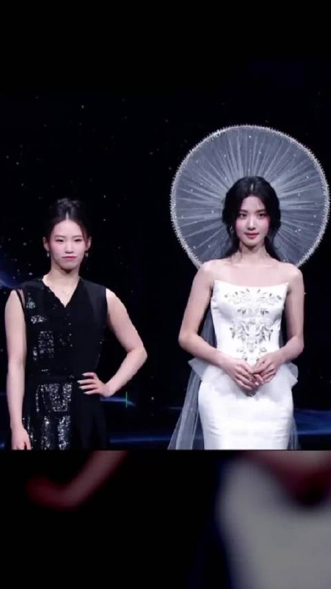 陈芋汐表现落落大方获赞