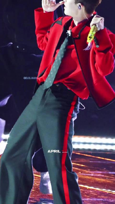 任嘉伦引用张国荣经典歌词《我》