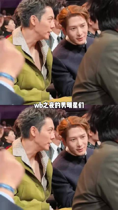 哈哈哈哈 机器人跳舞实在是太过抽象了 怪不得大家的表情都一言难尽