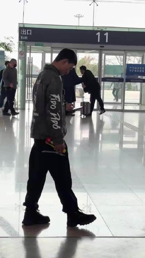 黄景瑜赢风 赢风路透 卢云翔