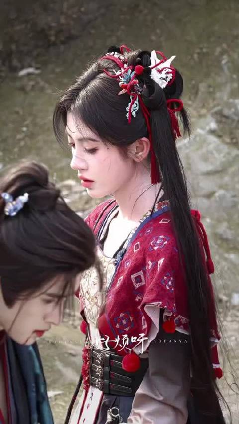 不知道，只知道只期待鞠婧祎《万花世界》和鞠婧祎所有待播剧