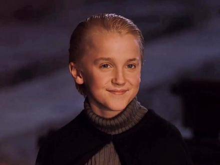 他是永不沉落的黄昏，亦是迟迟不亮的清晨