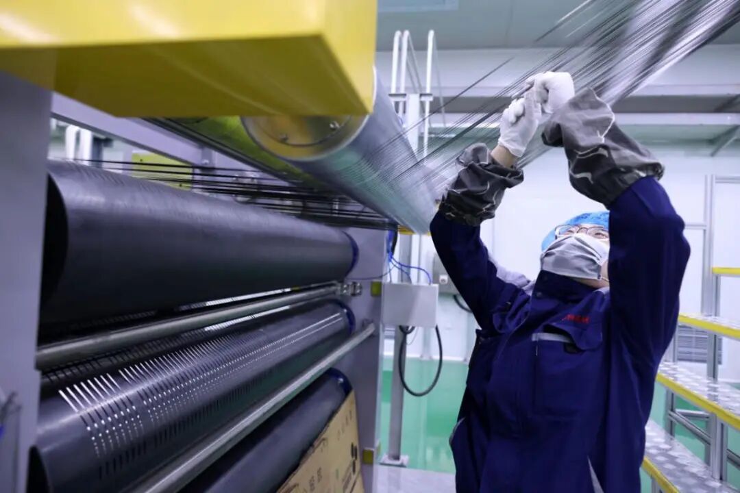 【央媒看山西】中国碳纤维生产线实现规模化量产