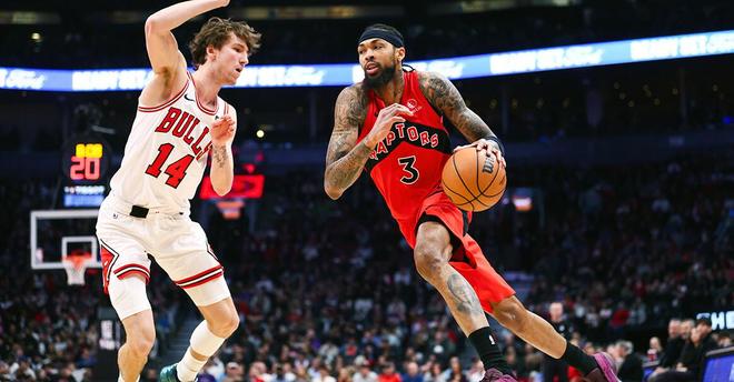 猛龙送公牛3连败！莺歌33分6板6助，奎克利24分，西蒙斯首秀22分