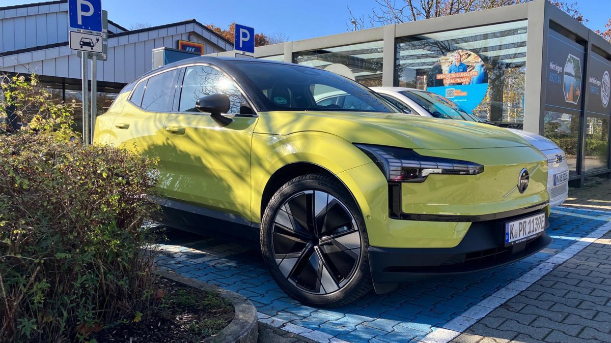 政策调整需求回落，在欧车企碳排放积分生意“遇冷”