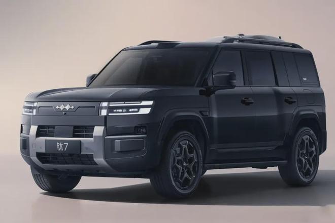 方程豹钛7实车曝光