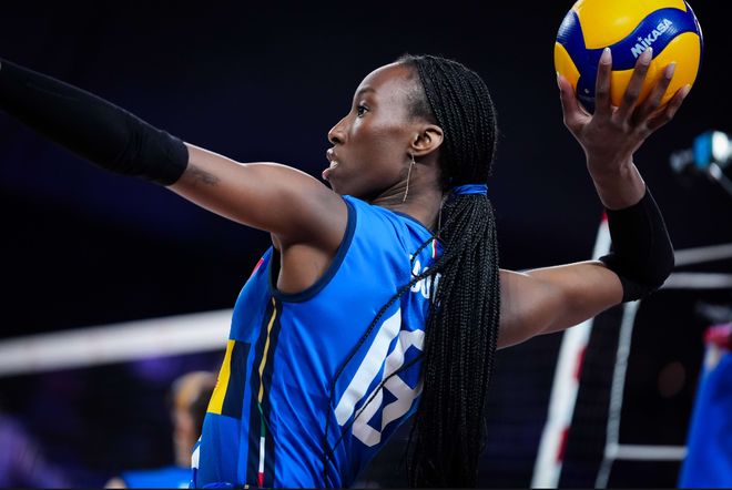 3-0！意大利女排横扫加拿大队，增加6.18分，间接帮助了中国女排