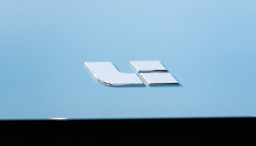 理想再战纯电,李想为何火速听劝?