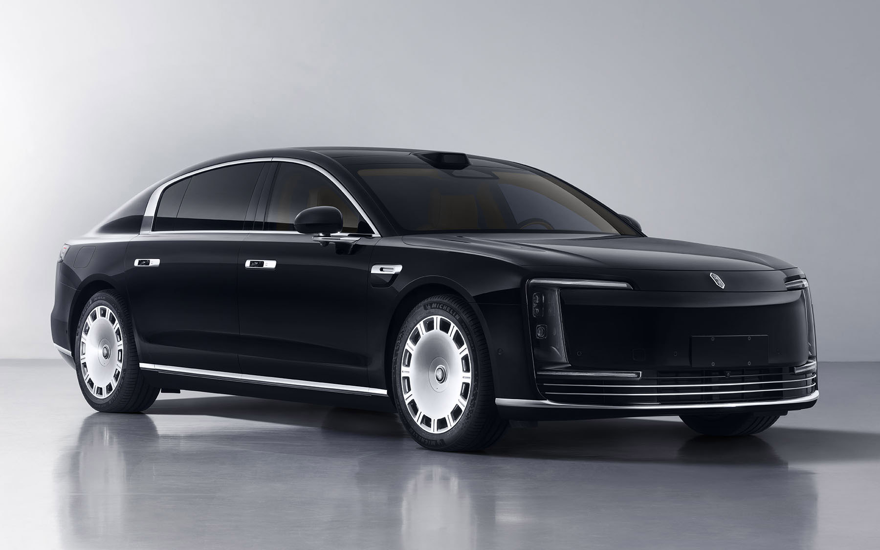 鸿蒙智行新款尊界S800申报：增程器动力升级至127千瓦