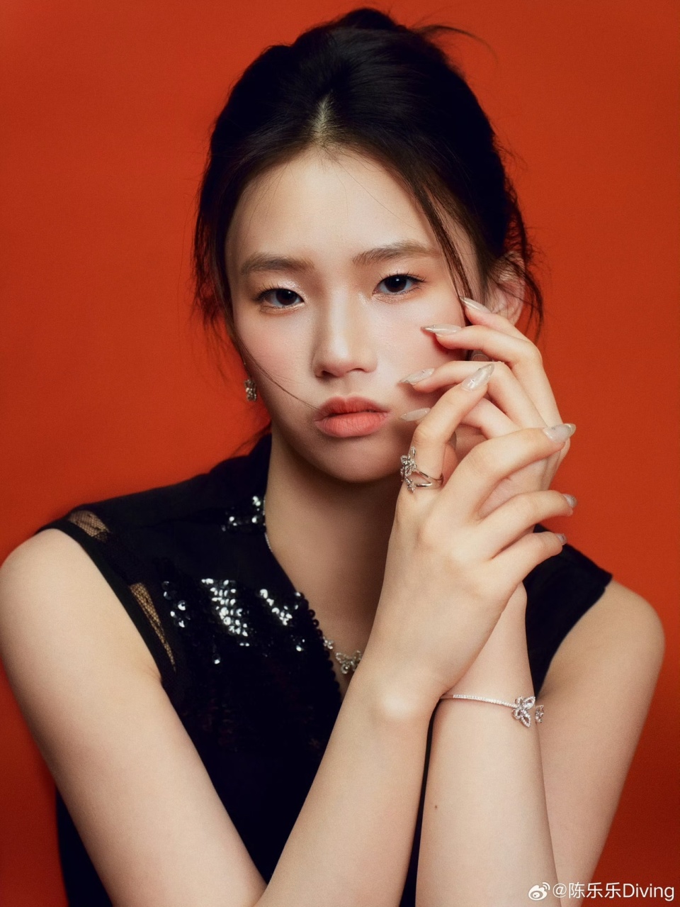 陈芋汐获年度关注运动员！与偶像李宇春合影很激动 回应：感谢国家培养