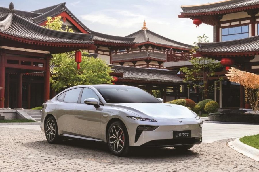 2025款东风奕派eπ007焕新上市