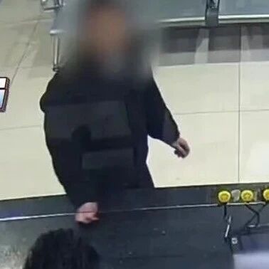 一“落难公子” ，穿名牌开豪车街头找人求助，热心市民带他回家……两天过后，感觉事有蹊跷