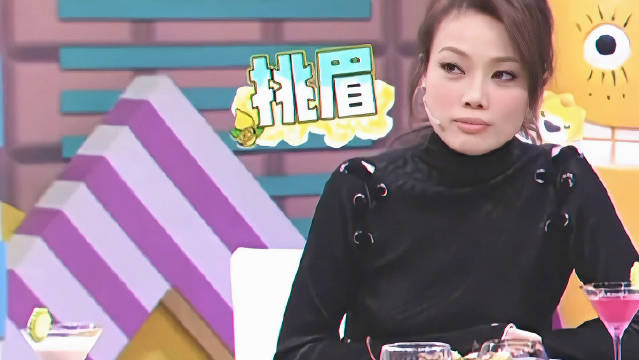 早期的节目，荣祖儿好敢说