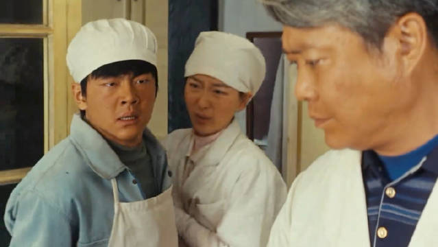 《生命树》妈妈永远是孩子最硬的靠山，勤勤护子怒怼领导，这波母爱太戳心！