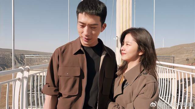 归路cp感情升温！玻璃栈道简直神助攻，归晓撒娇挡不住