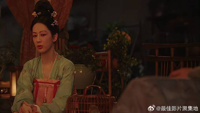 表兄和刘畅告白，何淮芳把两人赶走，直呼赚钱才是王道