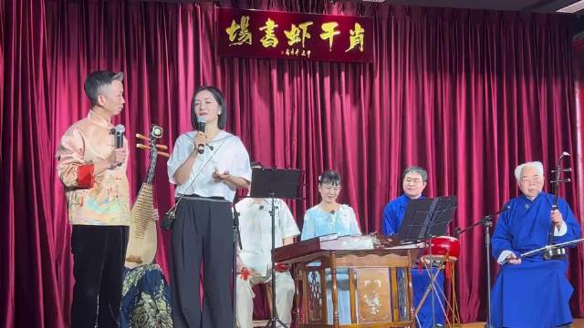 谢娜录制综艺因同一人三度落泪