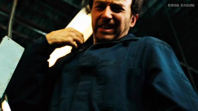 班纳逃亡五年变绿巨人，纽约血战后钢铁侠邀组队