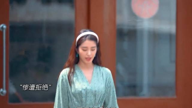 “被局长儿子嘲讽开的车太烂，没想到女神却没上他的车，小丑竟是我自己”